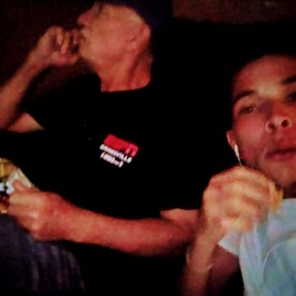 Meet your Posher, Peter - Picture 1 of 1